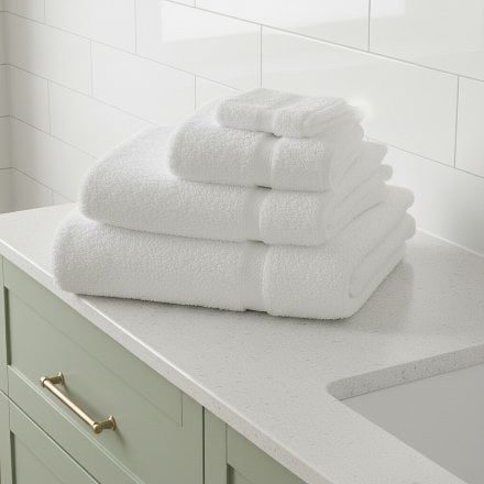 Duchy White Combed Cotton Bath Towel