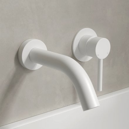 Faro Wall Mounted Bath Mixer Tap