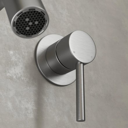 Faro Wall Mounted Bath Mixer Tap