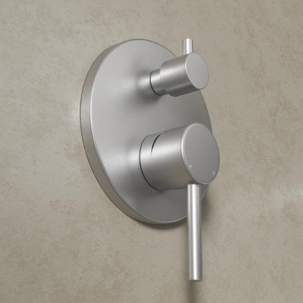 Faro Wall Mounted Bath Shower Mixer Tap