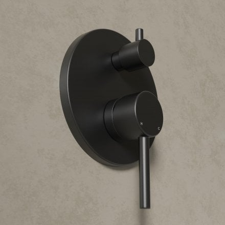Faro Wall Mounted Bath Shower Mixer Tap