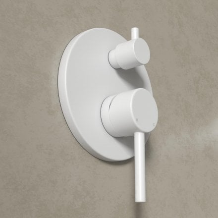 Faro Wall Mounted Bath Shower Mixer Tap