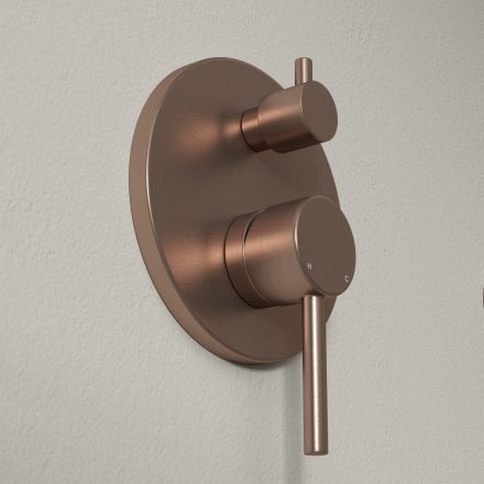 Faro Wall Mounted Bath Shower Mixer Tap