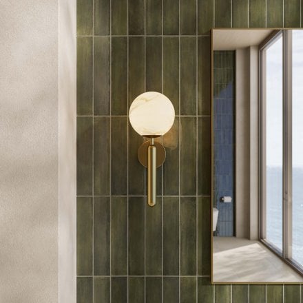 Lustra Alabaster Globe Brushed Gold Wall Sconce 370mm