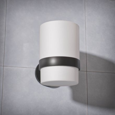 Voss Knurled Wall Mounted Single Frosted Glass Holder