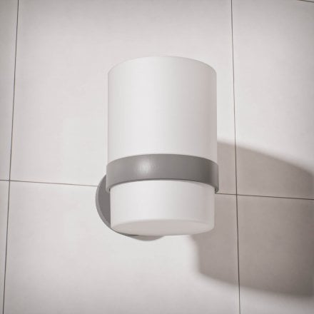 Voss Knurled Wall Mounted Single Frosted Glass Holder