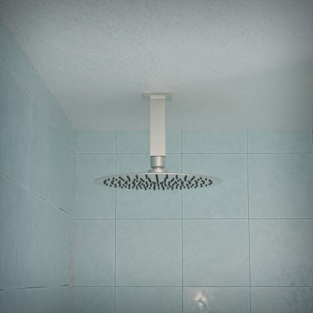 Klara Vertical Shower Arm