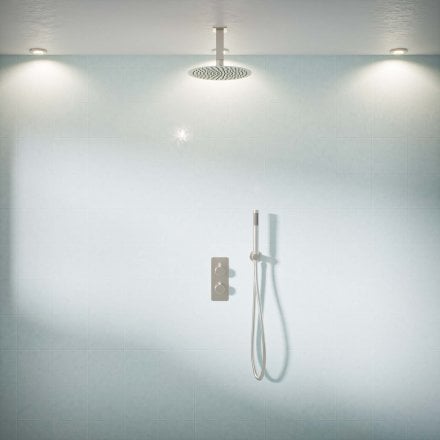 Klara Vertical Shower Arm