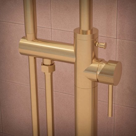 Voss Knurled Freestanding Bath Shower Mixer Tap