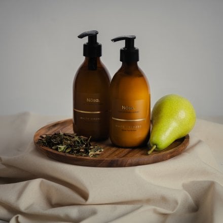 White Orchard - 300ml Hand & Body Wash White Tea & Pear